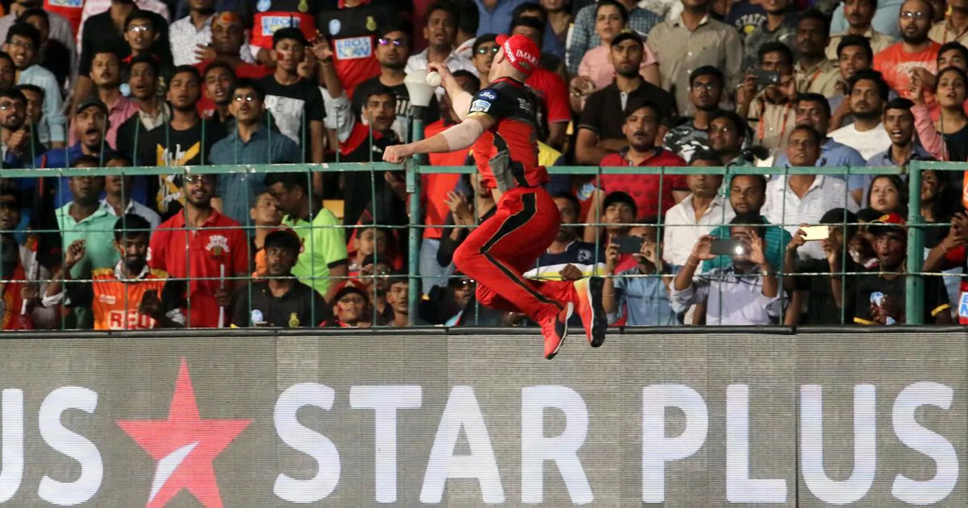 a.b.de villiers amazing catch
